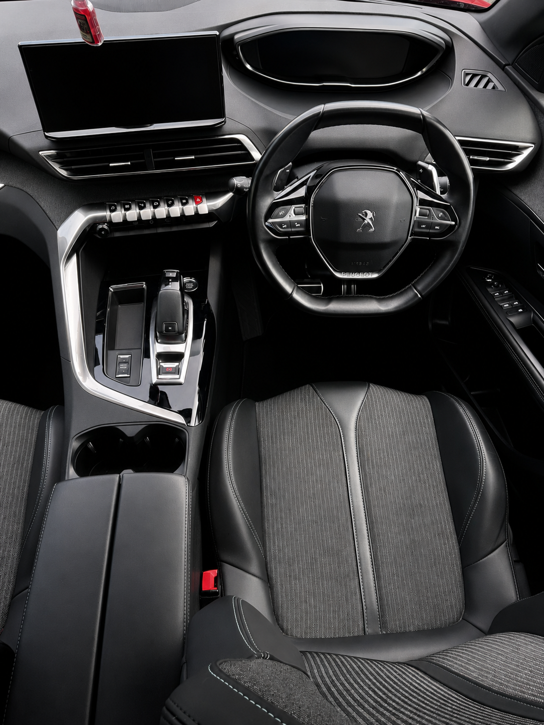 231 Peugeot 3008 1.5 HDI