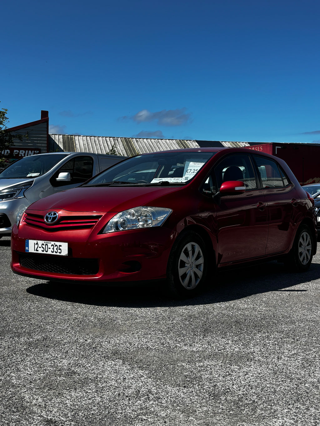 12 Toyota Auris