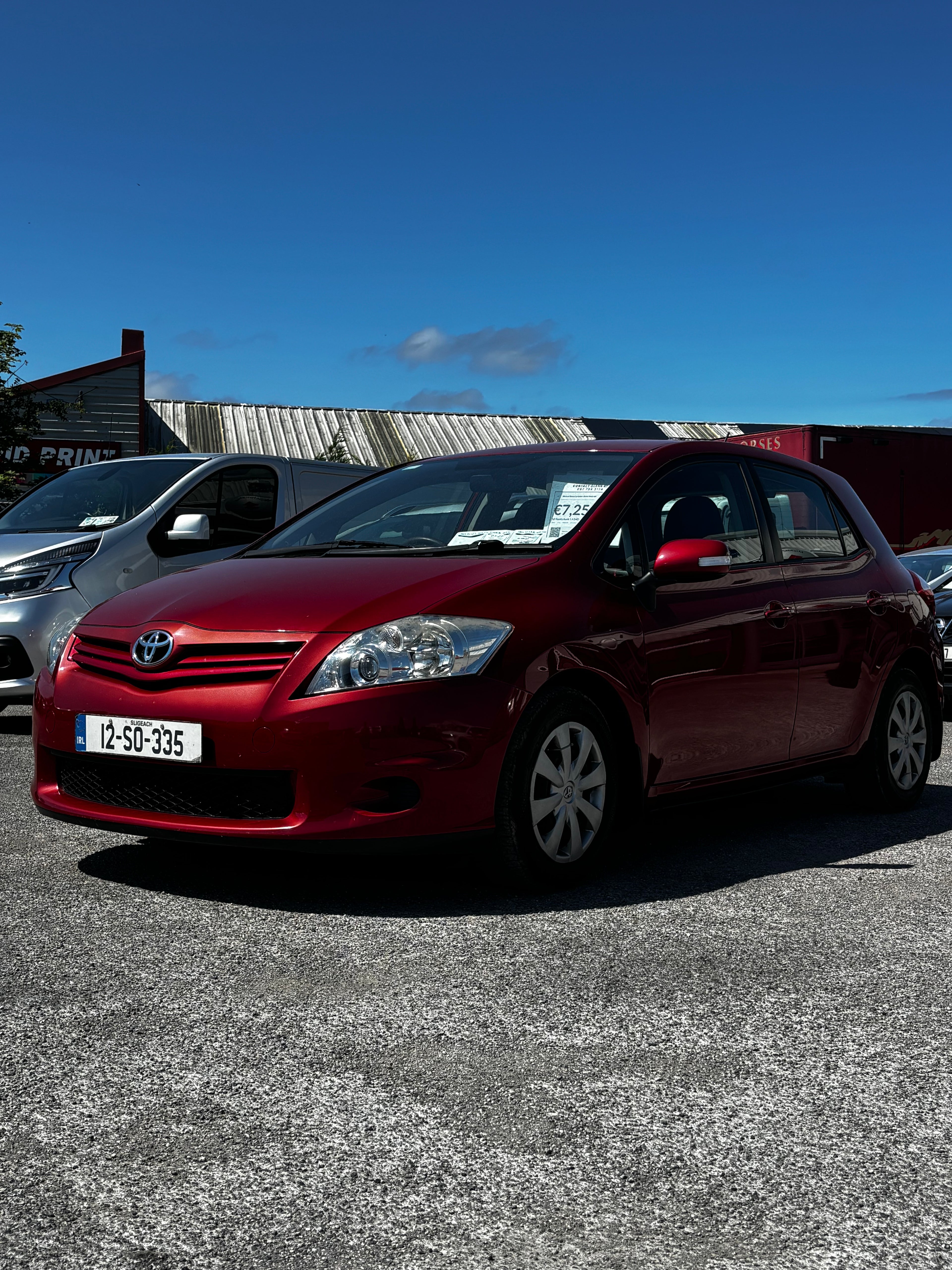 12 Toyota Auris