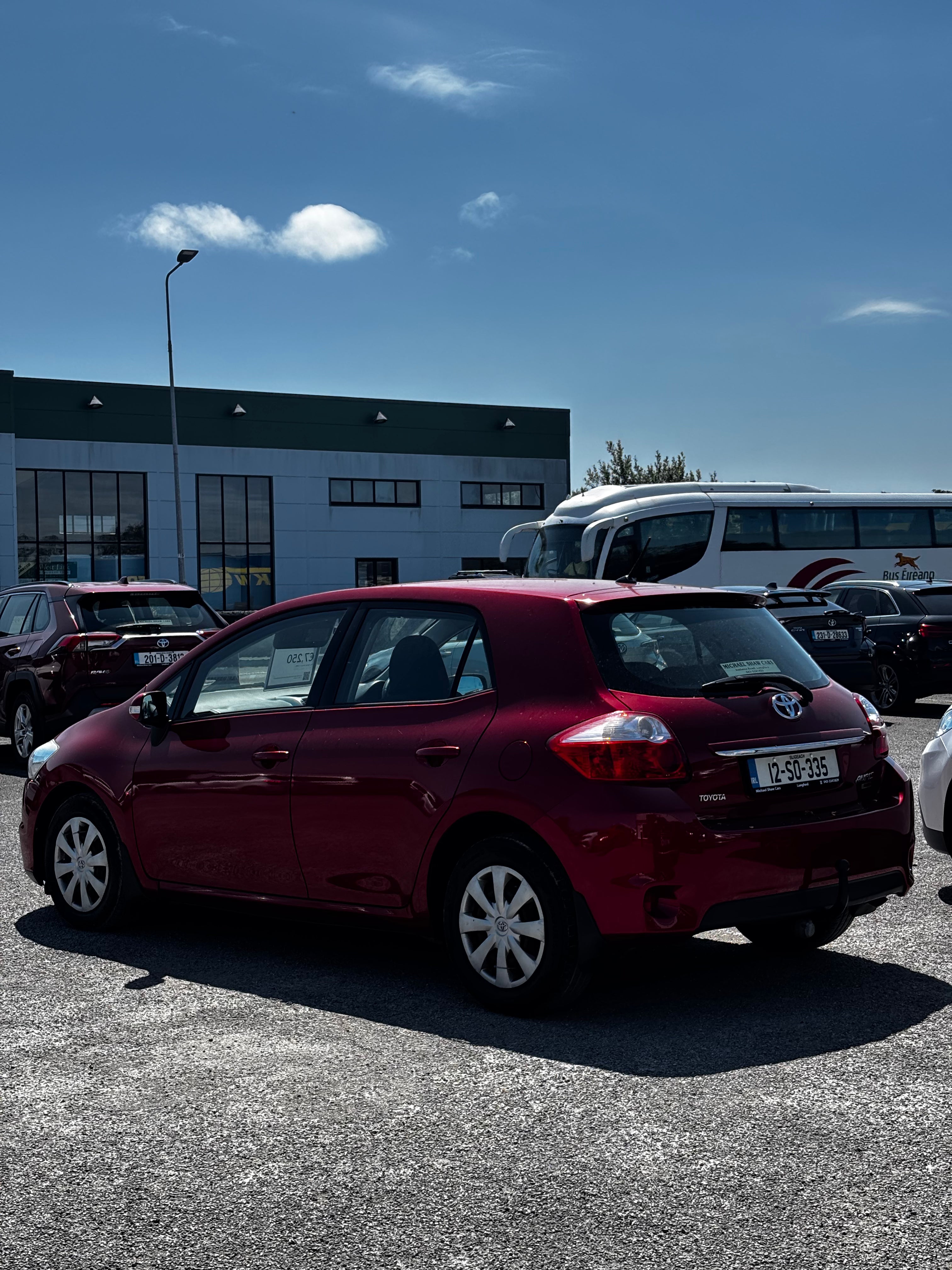 12 Toyota Auris