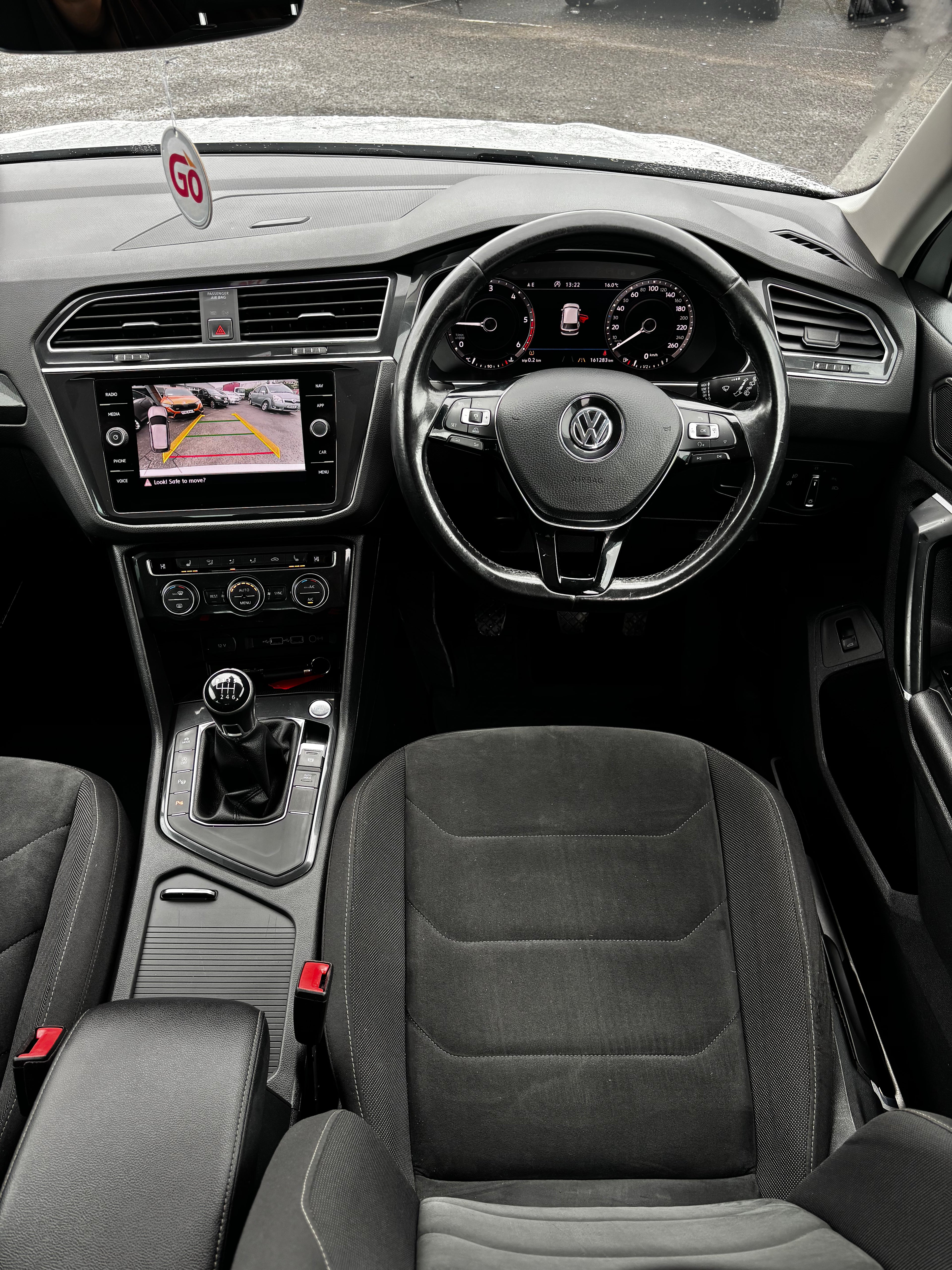 181 Volkswagen Tiguan R-Line