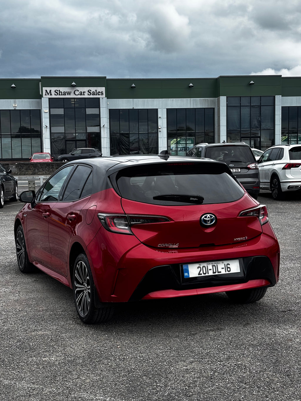 201 Toyota Corolla Luna Sport Hybrid