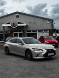 222 Lexus ES 300H Executive