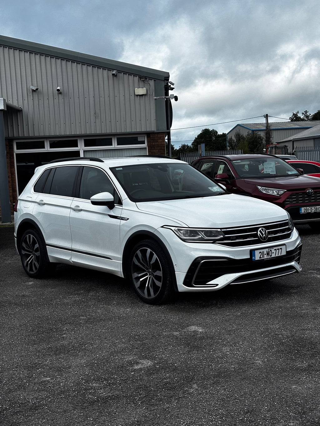 211 Volkswagen Tiguan R Line