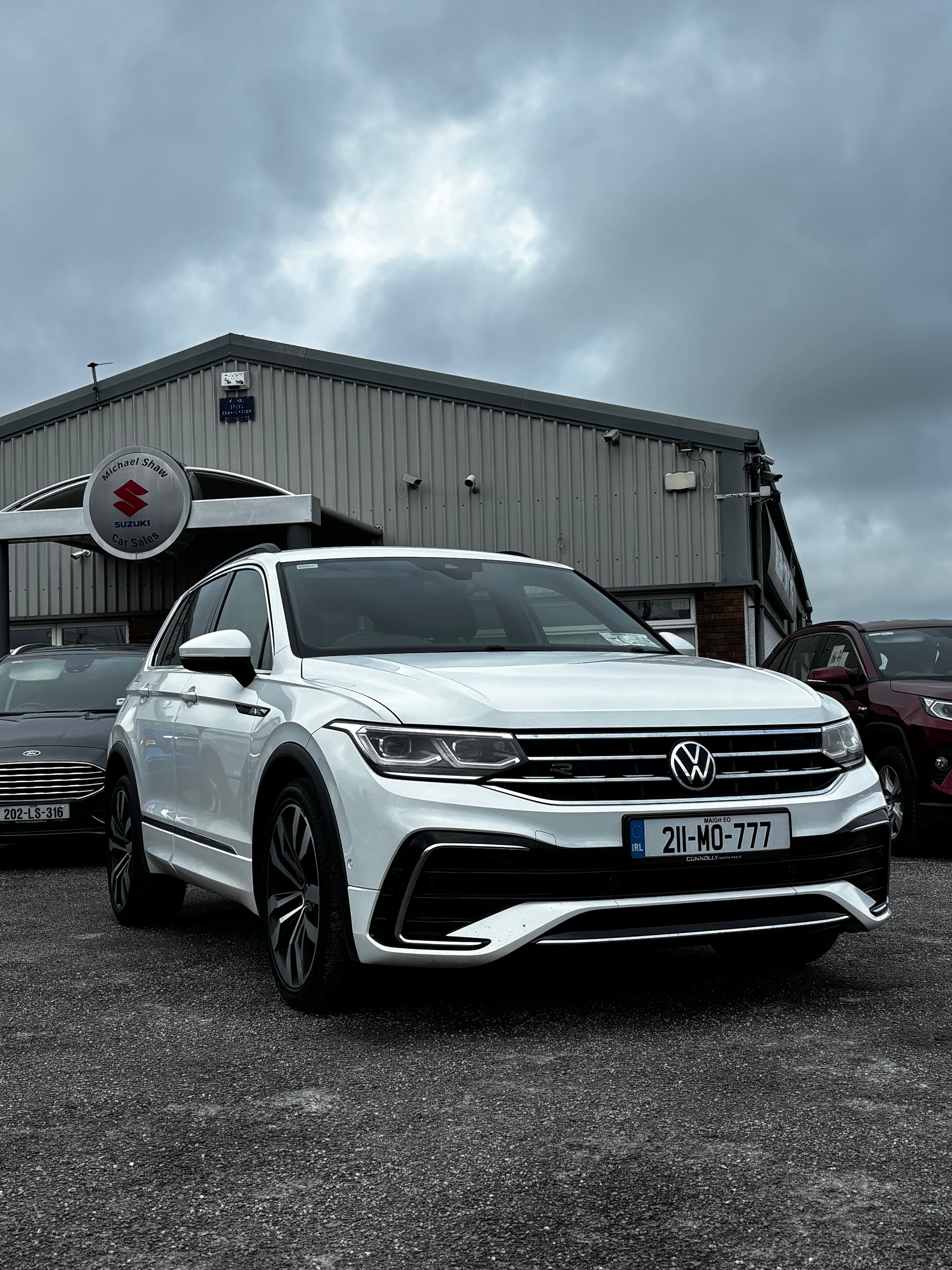 211 Volkswagen Tiguan R Line