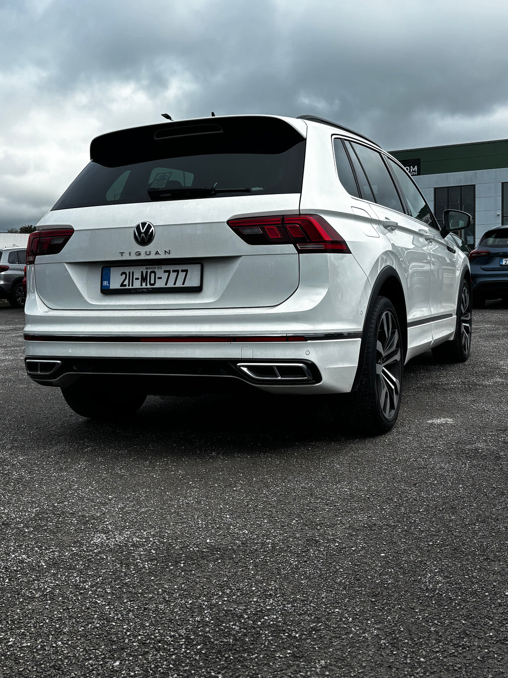 211 Volkswagen Tiguan R Line