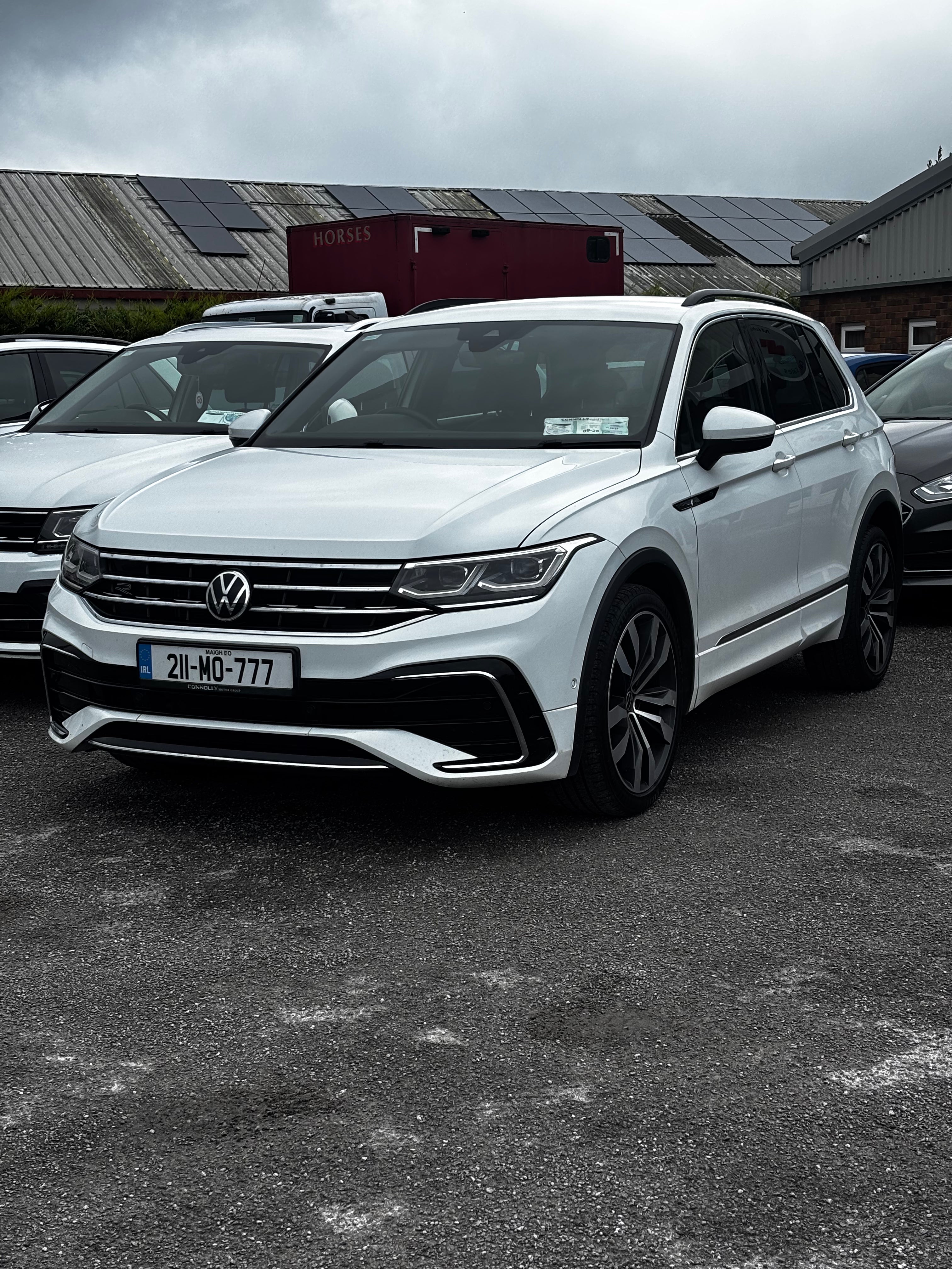 211 Volkswagen Tiguan R Line