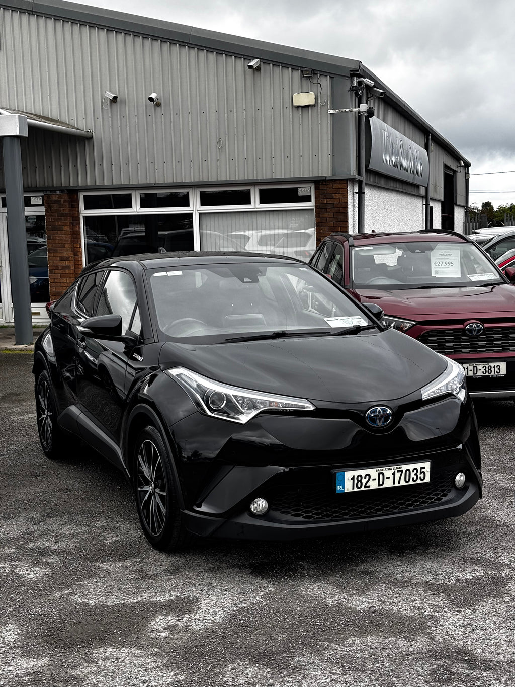 182 Toyota C-HR Sol