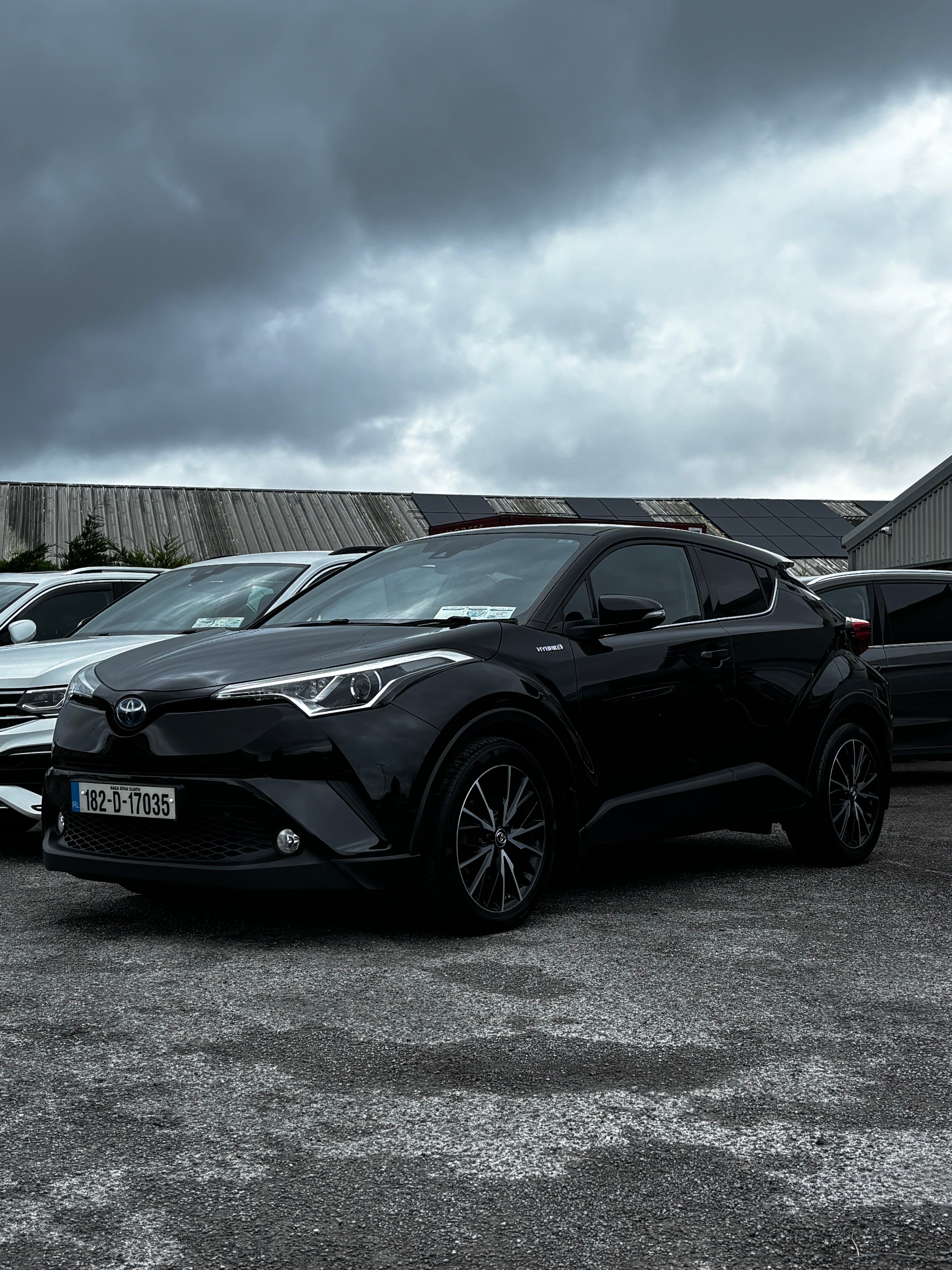 182 Toyota C-HR Sol