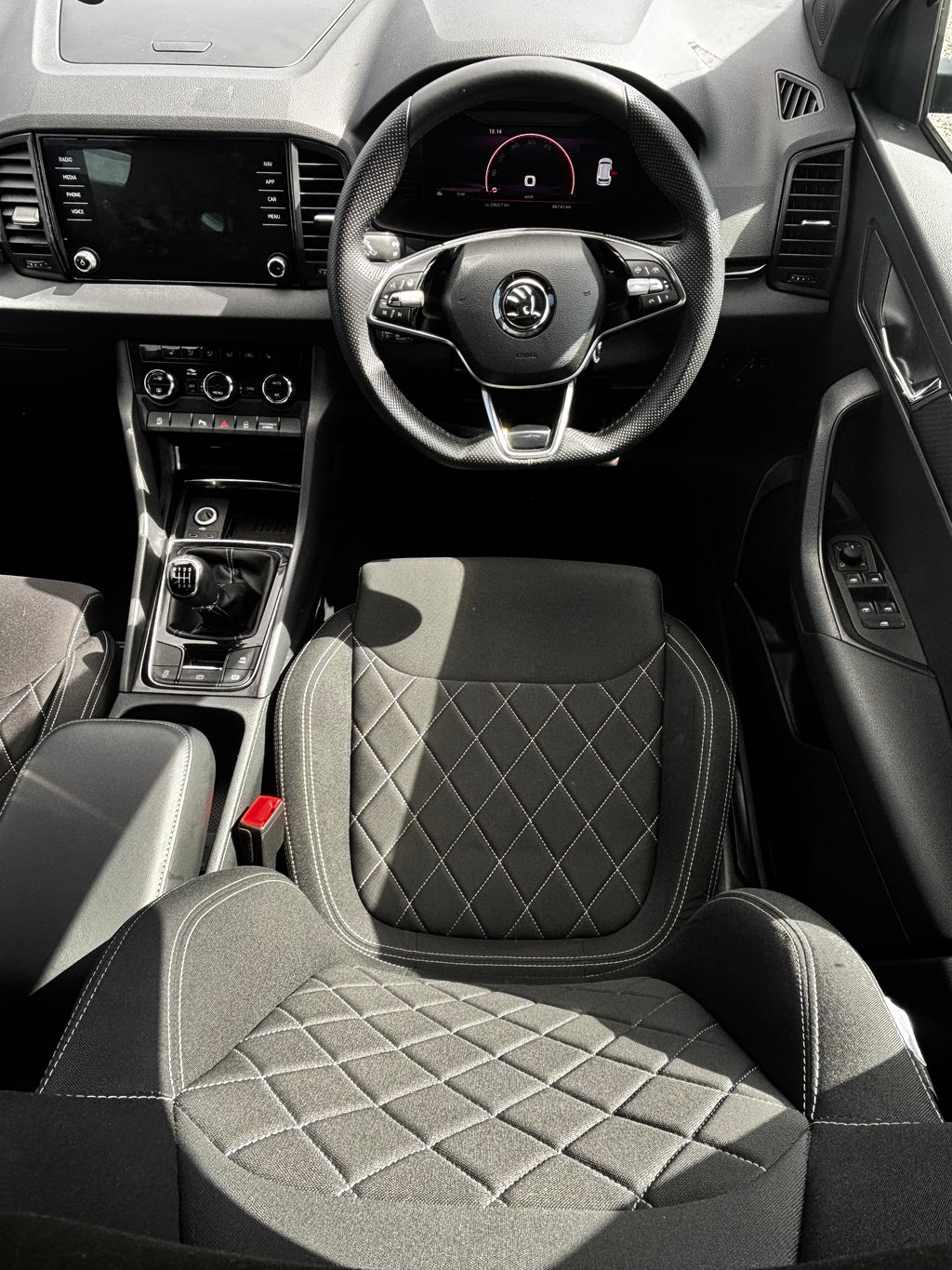 242 Skoda Karoq Sportline Edition