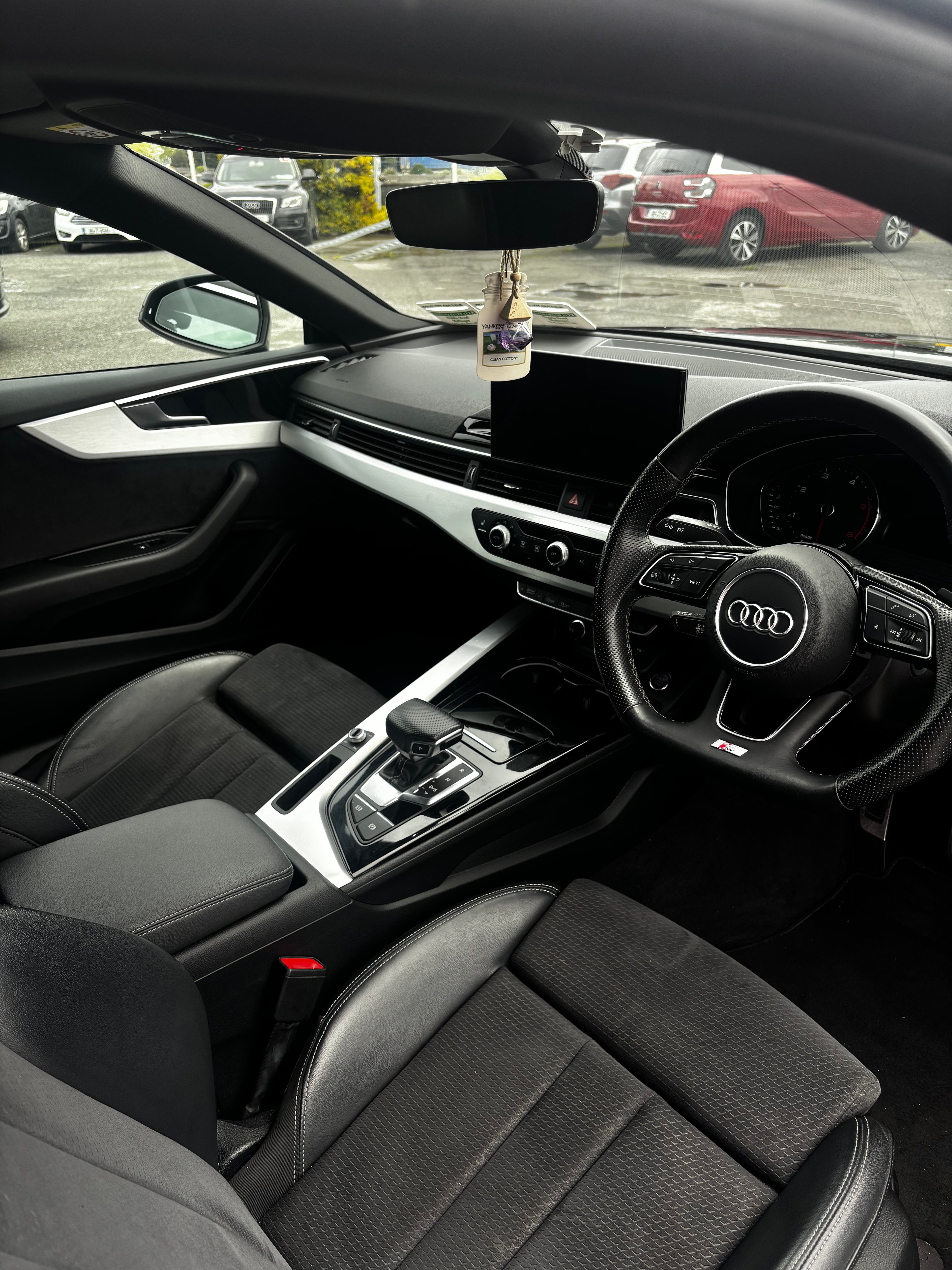222 Audi A5 S-Line