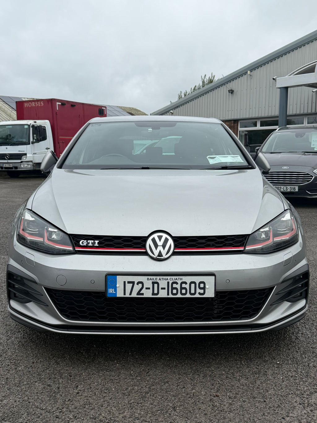 172 Volkswagen Golf GTI