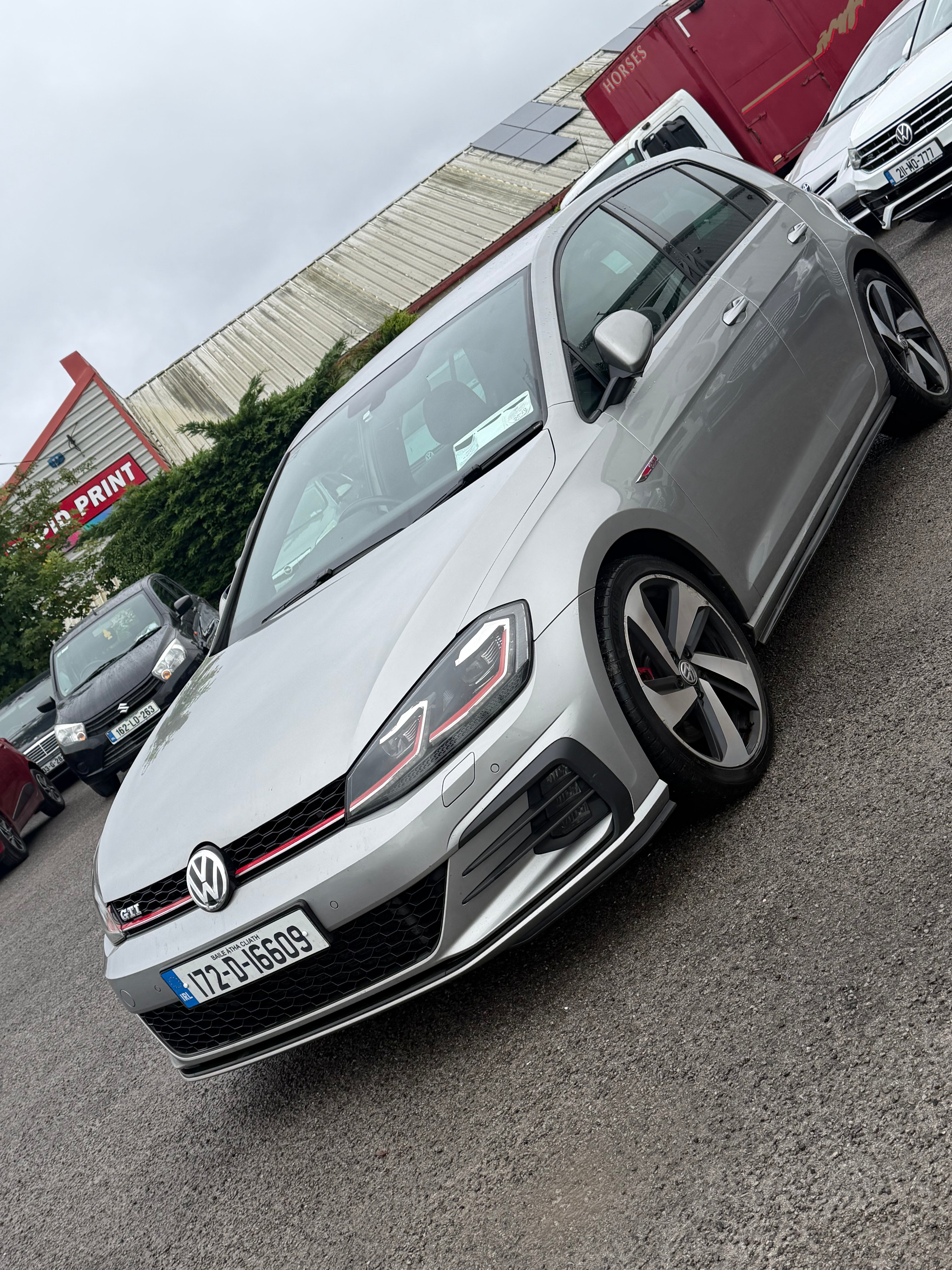 172 Volkswagen Golf GTI