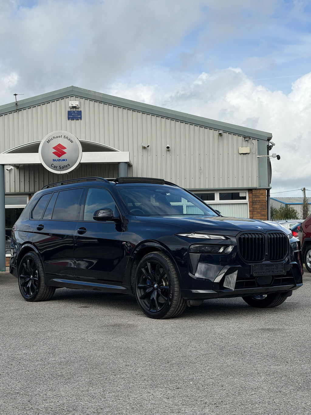 241 BMW X7