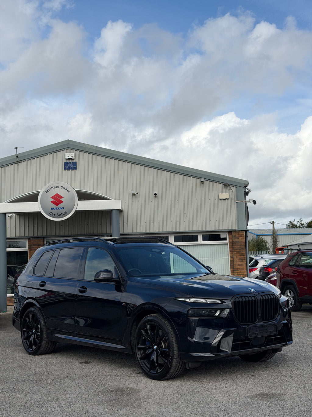 241 BMW X7