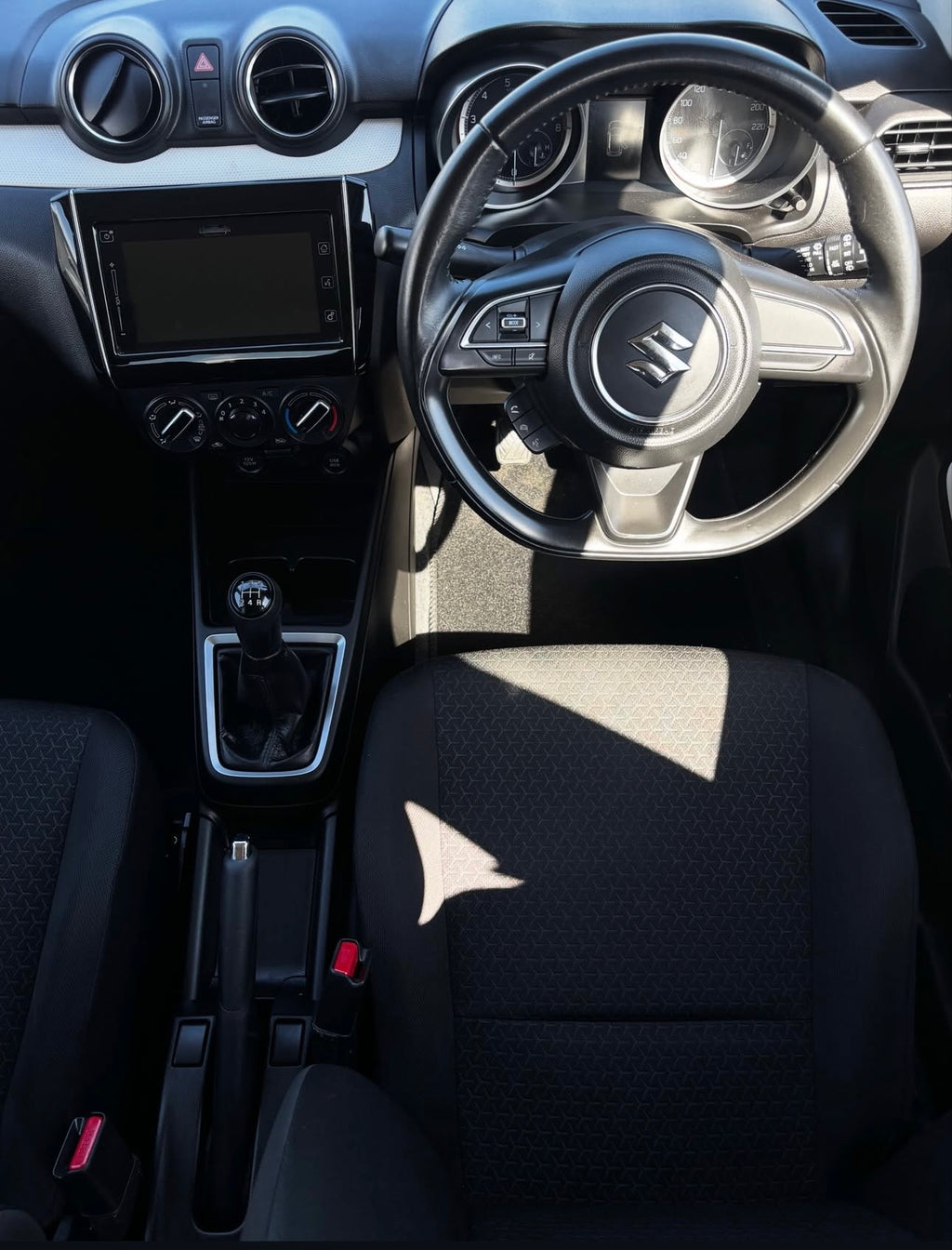 211 Suzuki Swift
