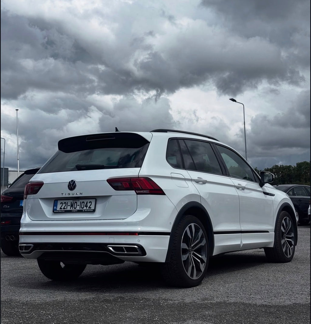 221 Volkswagen Tiguan R Line
