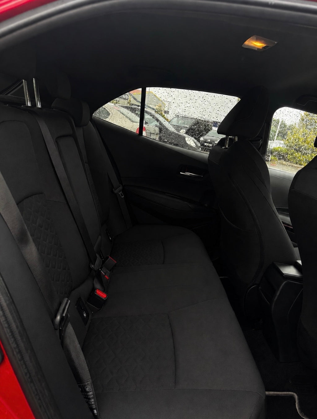 191 Toyota Corolla Hybrid Luna Sport