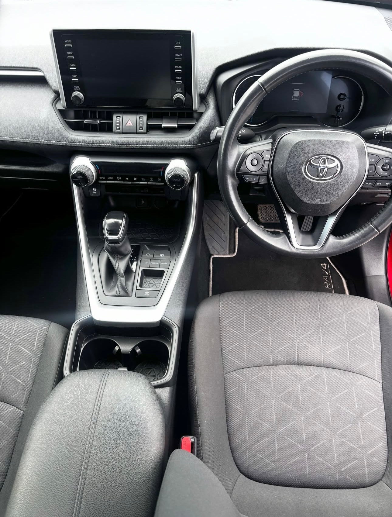 201 Toyota RAV4 Hybrid Automatic