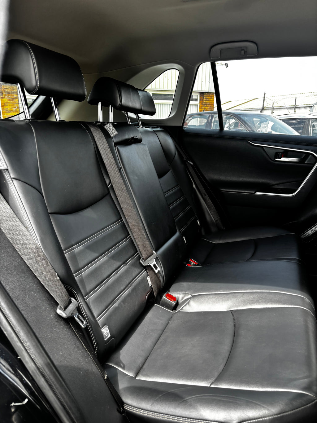 201 Toyota RAV4 Sol