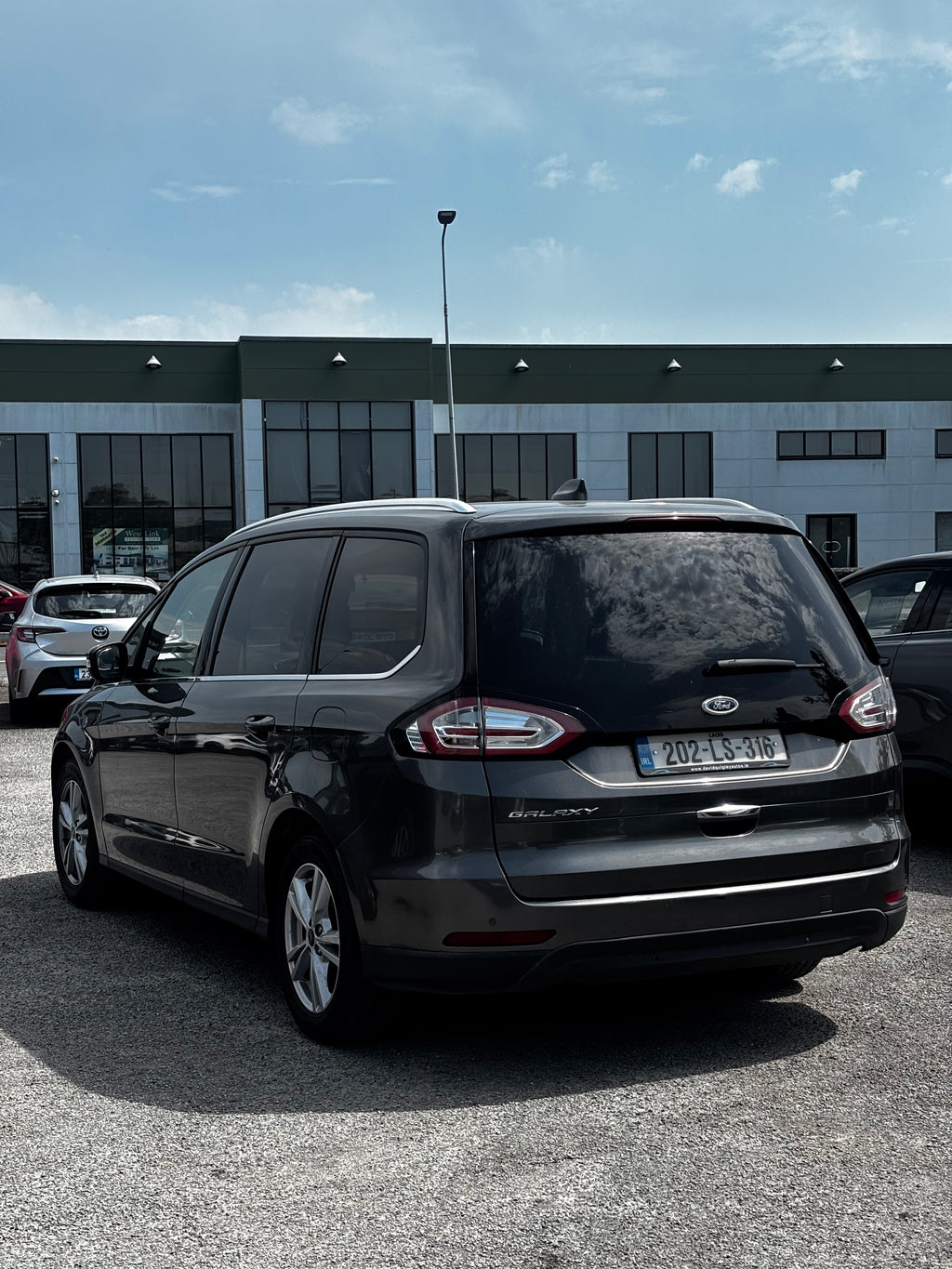 202 Ford Galaxy Titanium 7 Seater